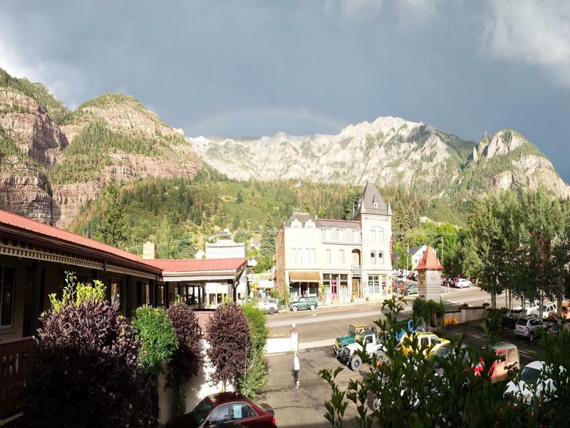 Ouray Chalet Inn Exterior photo